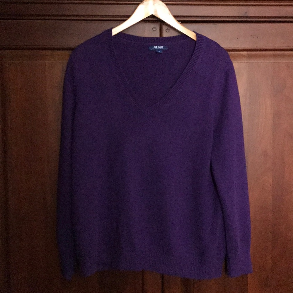 Old Navy L/S ultra soft V-neck sweater.XXL. Purple